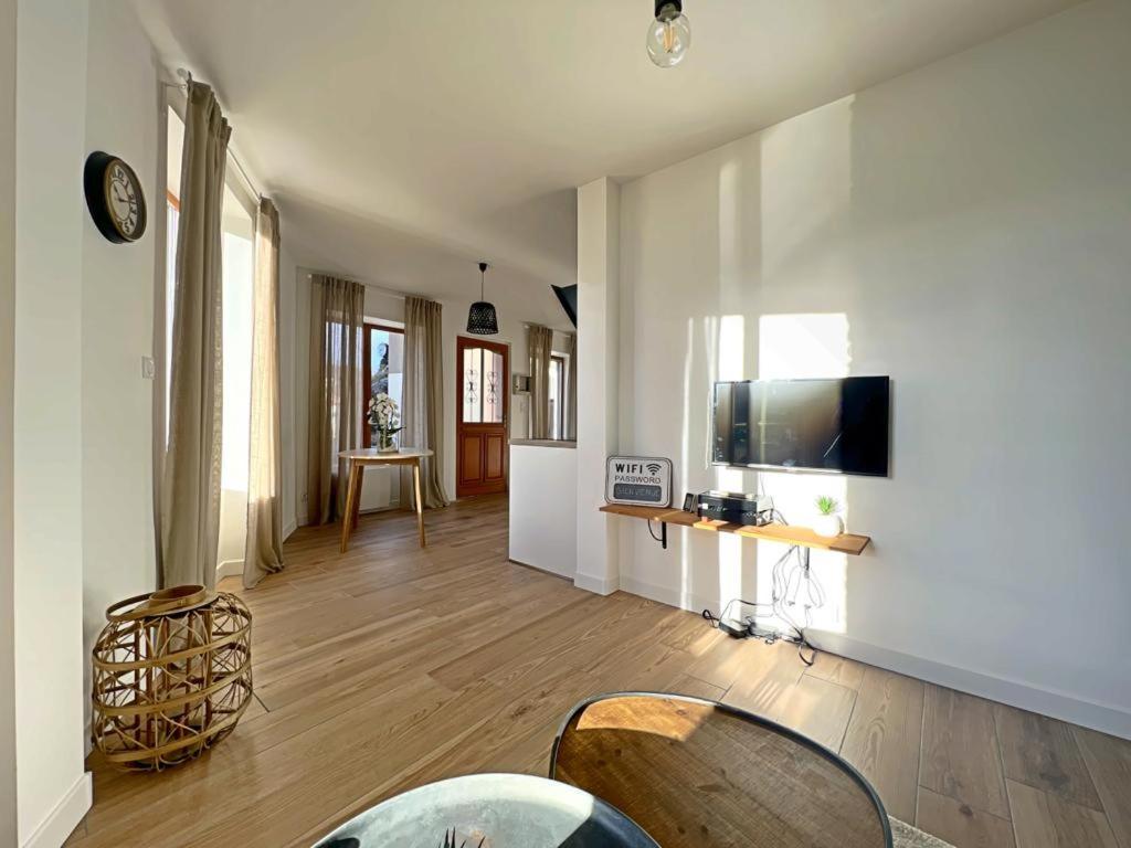 Appartement Coup De Coeur. St Etienne-Rochetaillee Saint-Etienne  Exterior photo