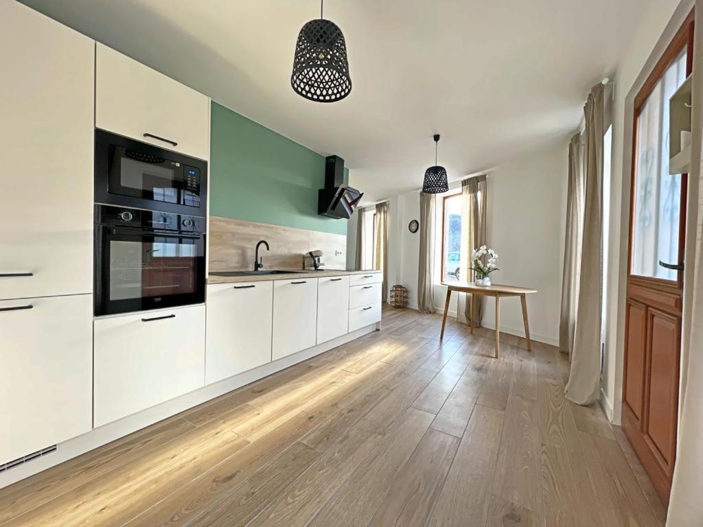 Appartement Coup De Coeur. St Etienne-Rochetaillee Saint-Etienne  Exterior photo