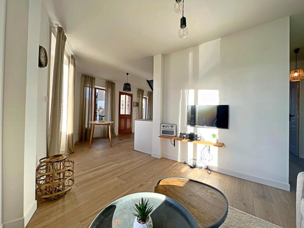Appartement Coup De Coeur. St Etienne-Rochetaillee Saint-Etienne  Exterior photo